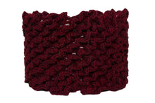 Cargar imagen en el visor de la galería, SET MARIA CUELLO Y MITONES BURDEOS - GiBlack Knits
