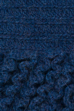 Cargar imagen en el visor de la galería, SET MARIA CUELLO Y MITONES AZUL PIZARRA - GiBlack Knits
